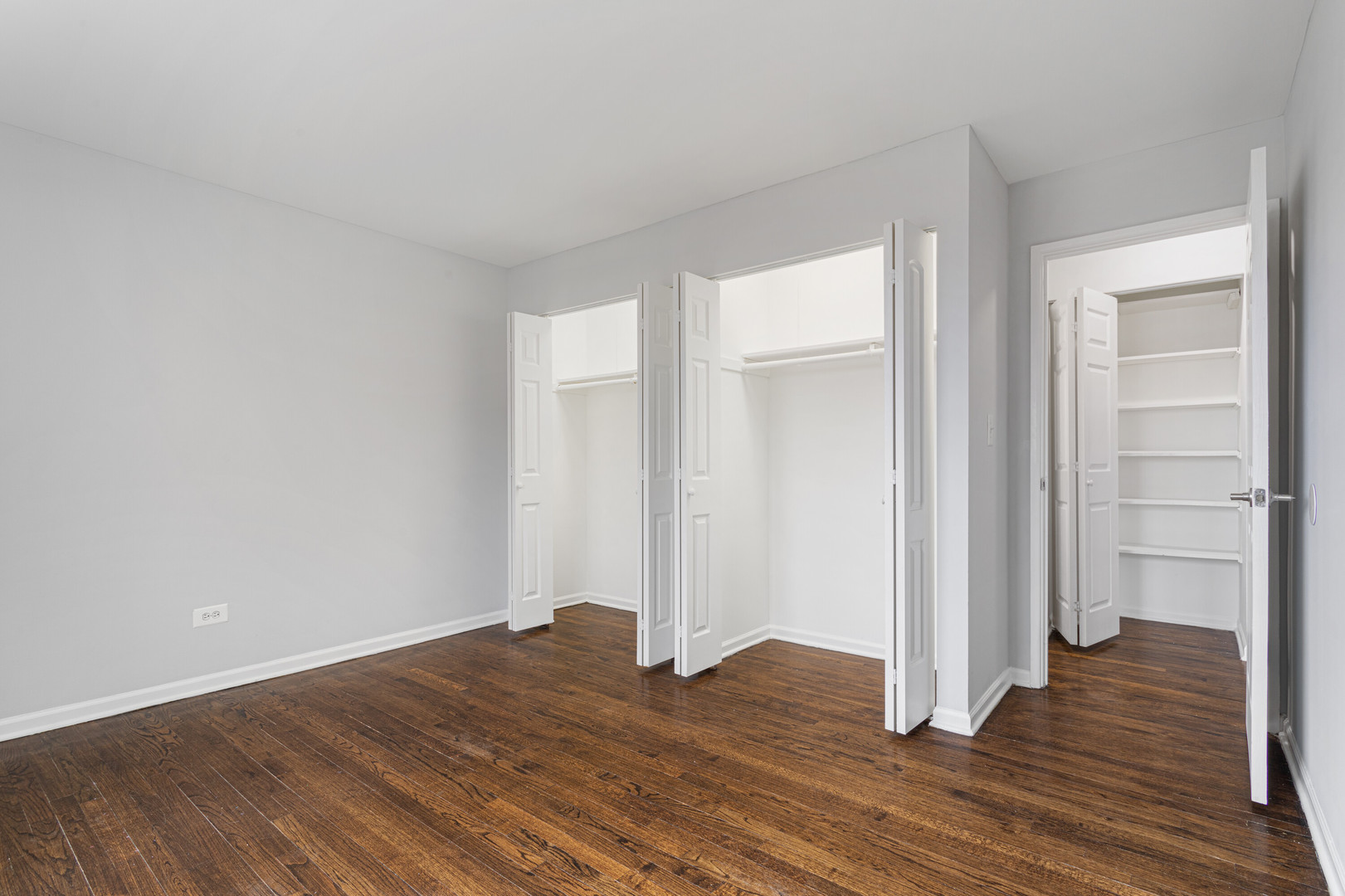 6001 N Kenmore Avenue Unit: 410