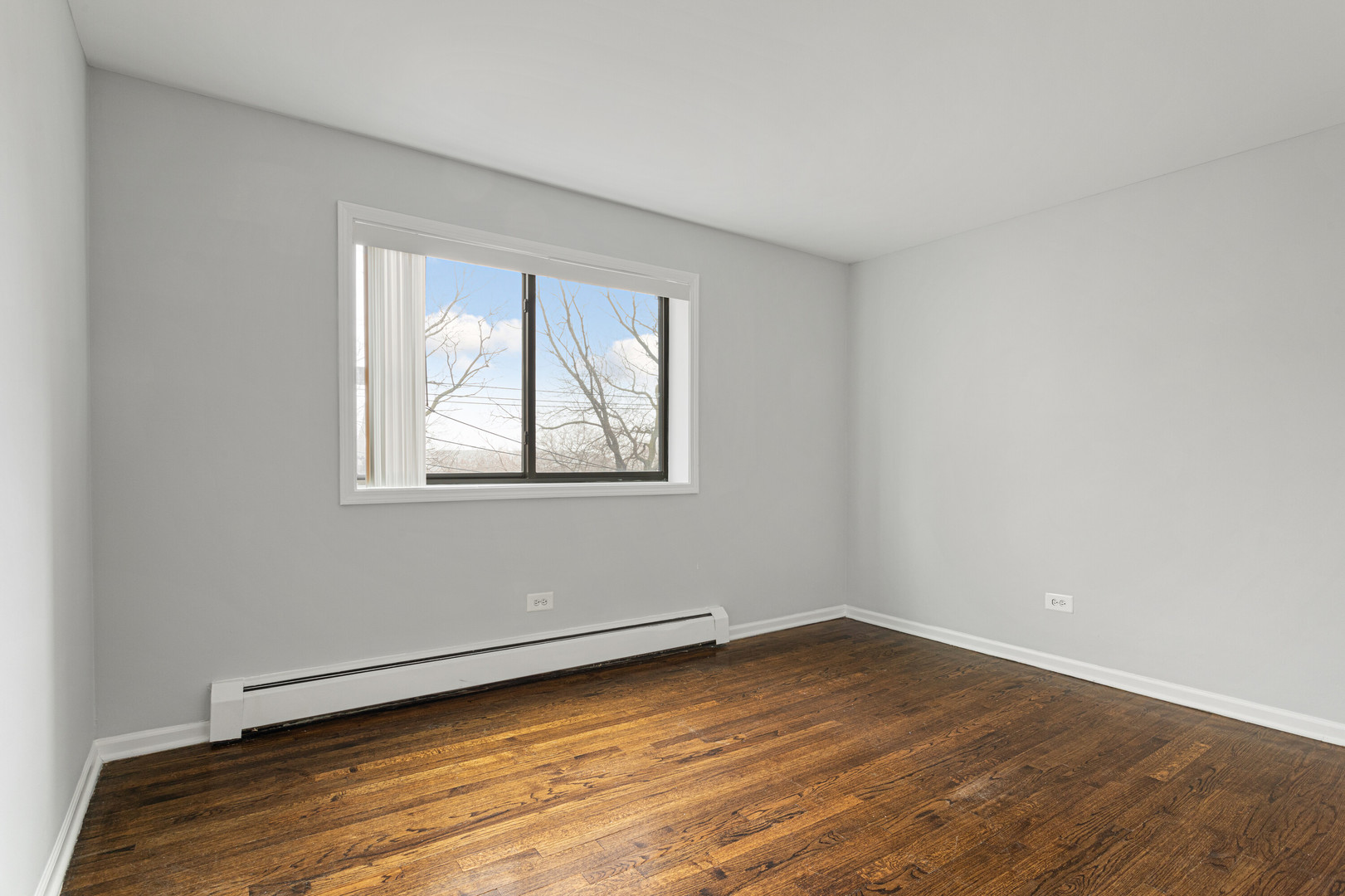 6001 N Kenmore Avenue Unit: 410