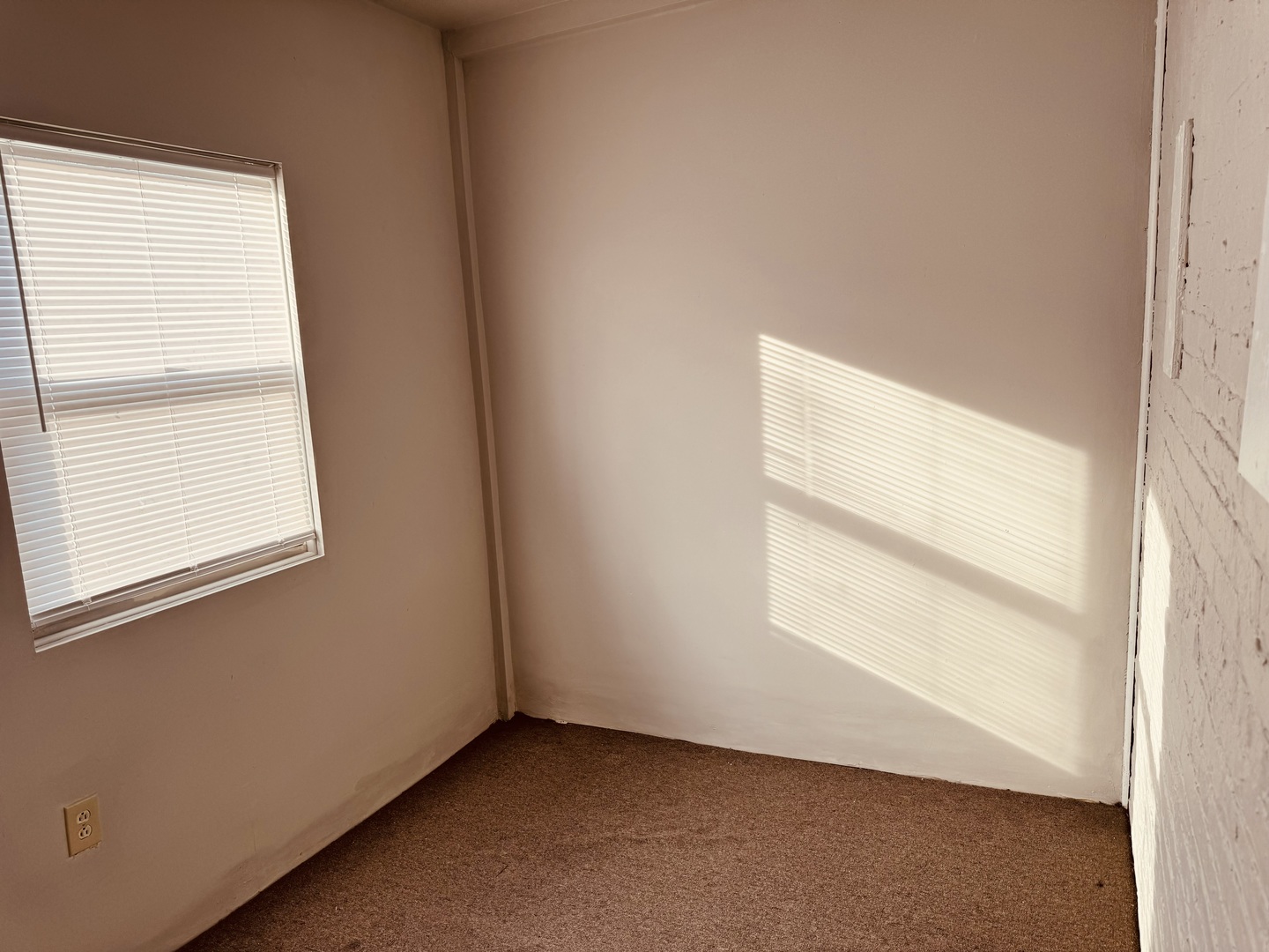 8808 S BLACKSTONE Avenue