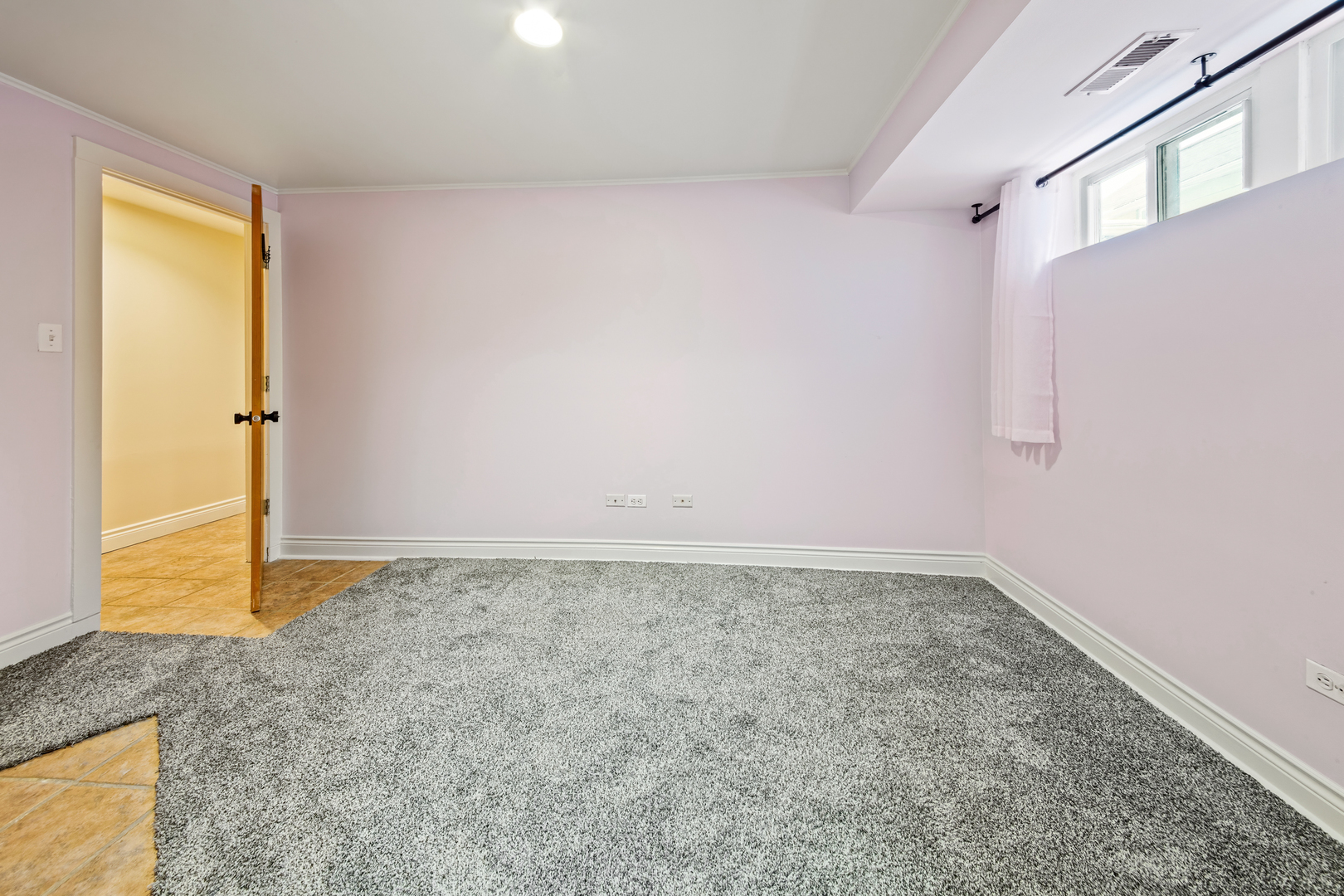 1060 N Hermitage Avenue Unit: 3