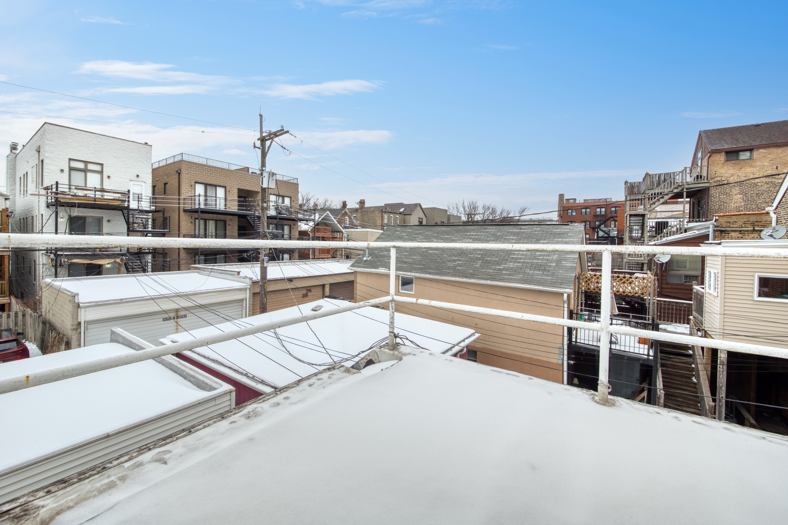 1060 N Hermitage Avenue Unit: 3