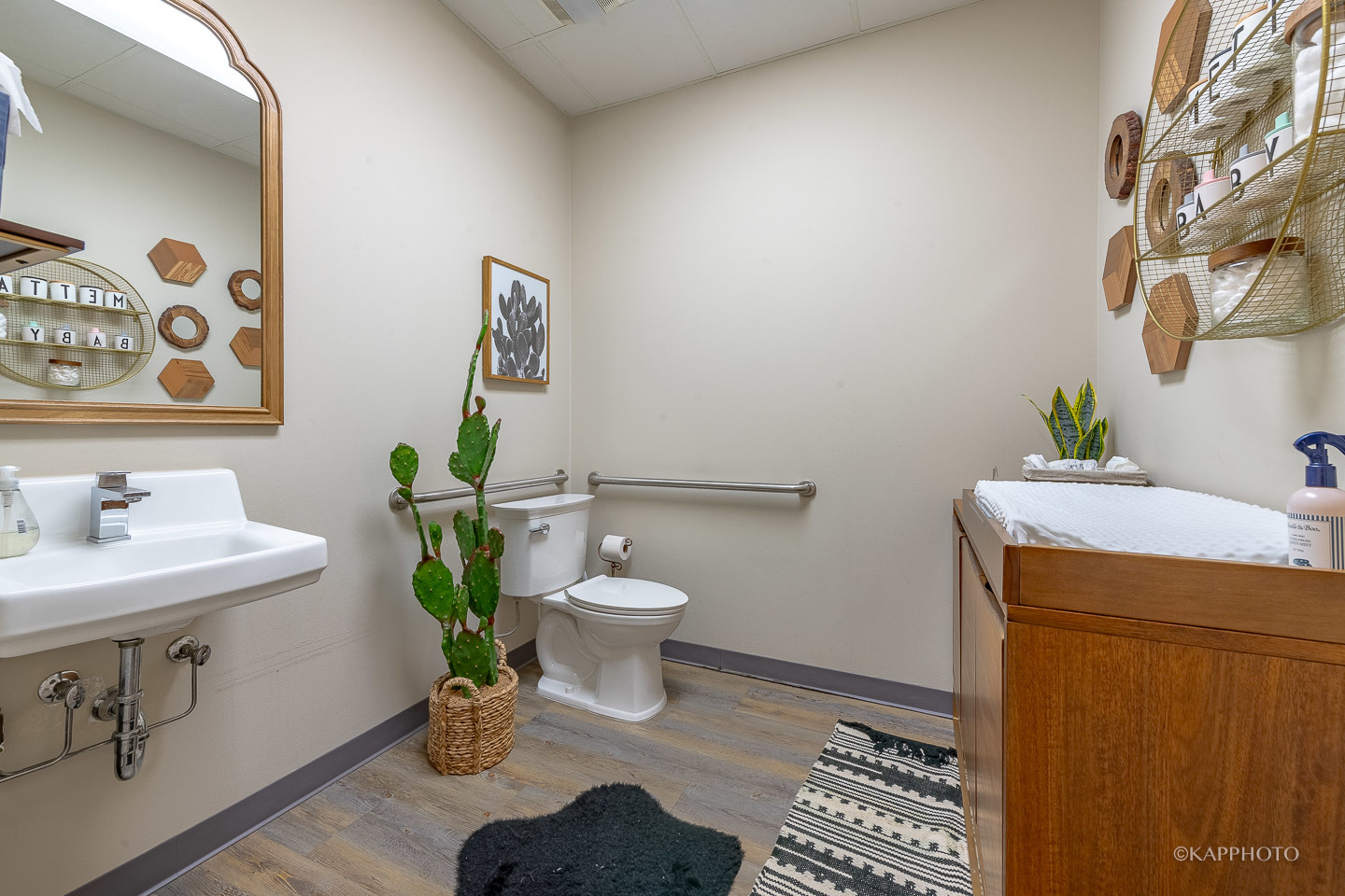 1921 N Damen Avenue Unit: C