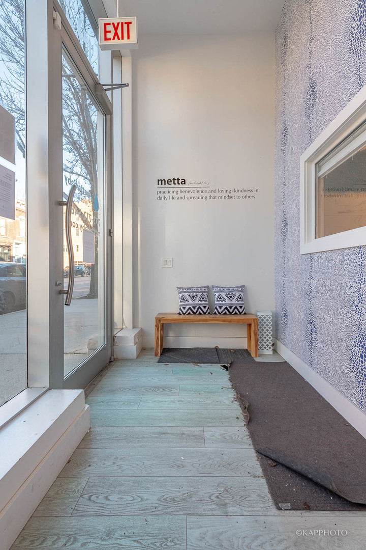 1921 N Damen Avenue Unit: C