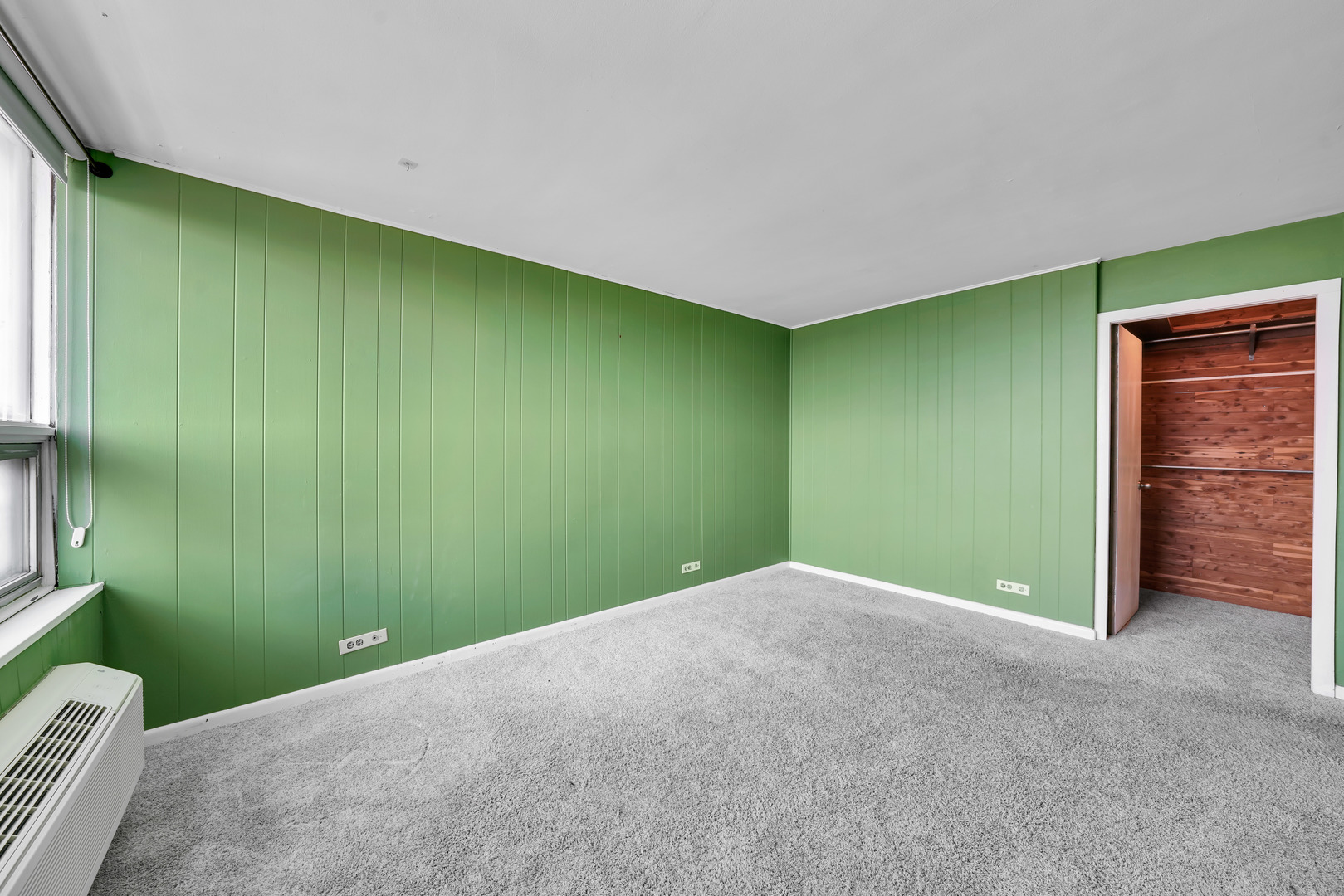 5733 N Sheridan Road Unit: 15C