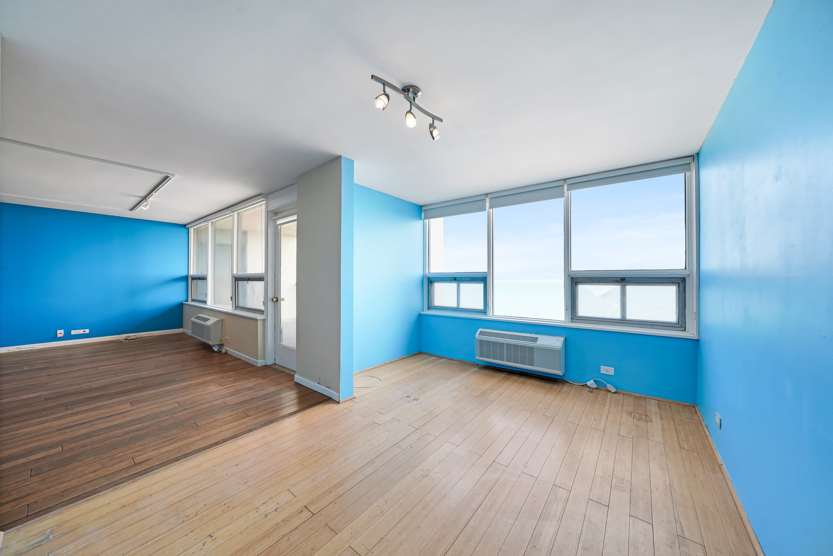 5733 N Sheridan Road Unit: 15C