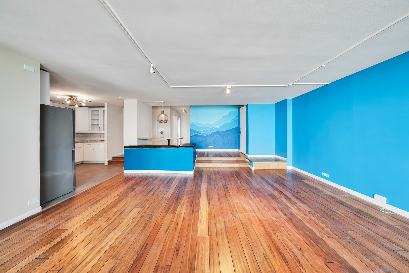5733 N Sheridan Road Unit: 15C