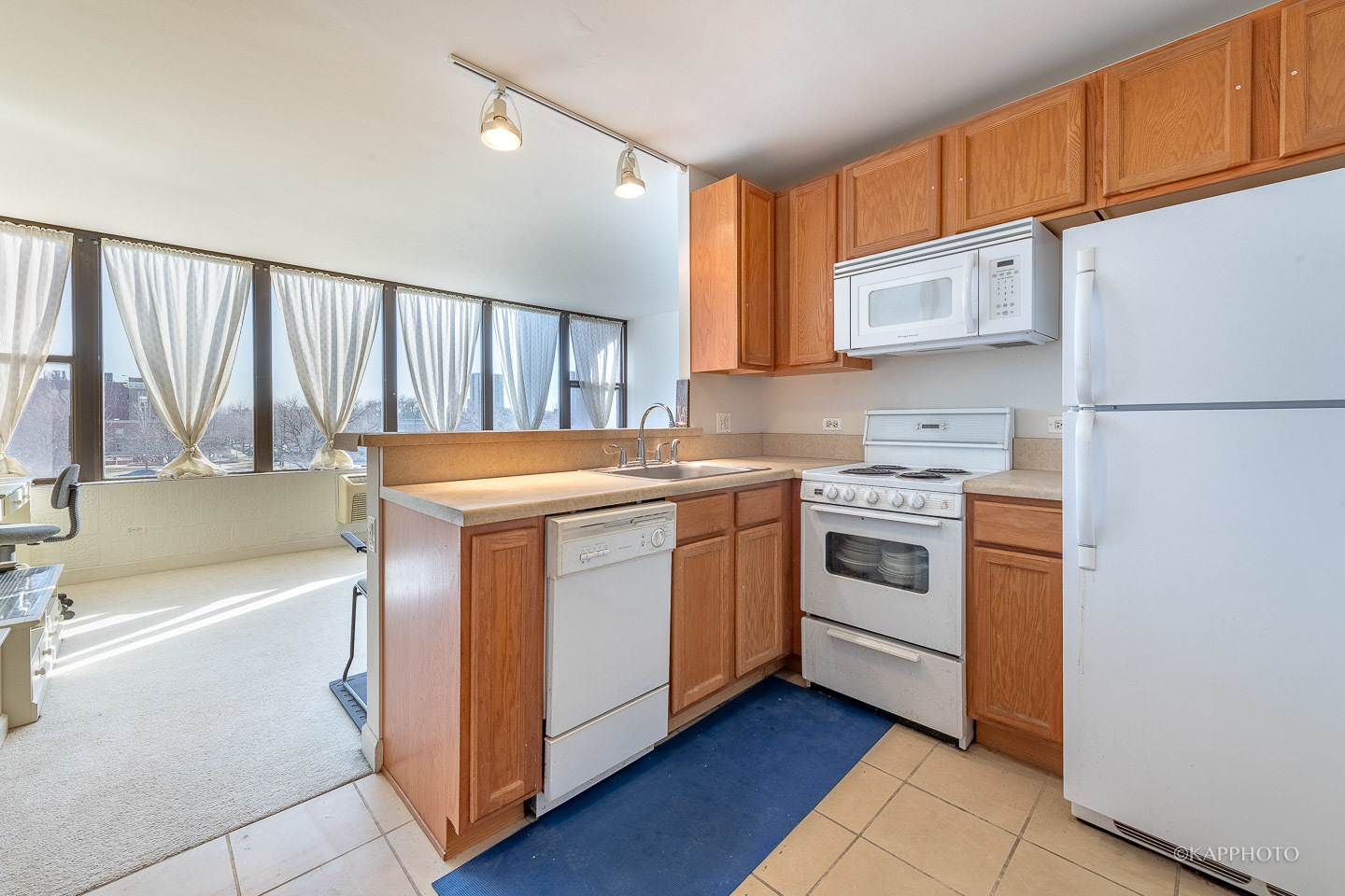 345 E Eastgate Place Unit: 304