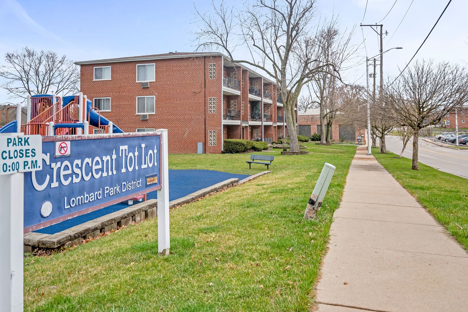 410 Crescent Boulevard Unit: 3B
