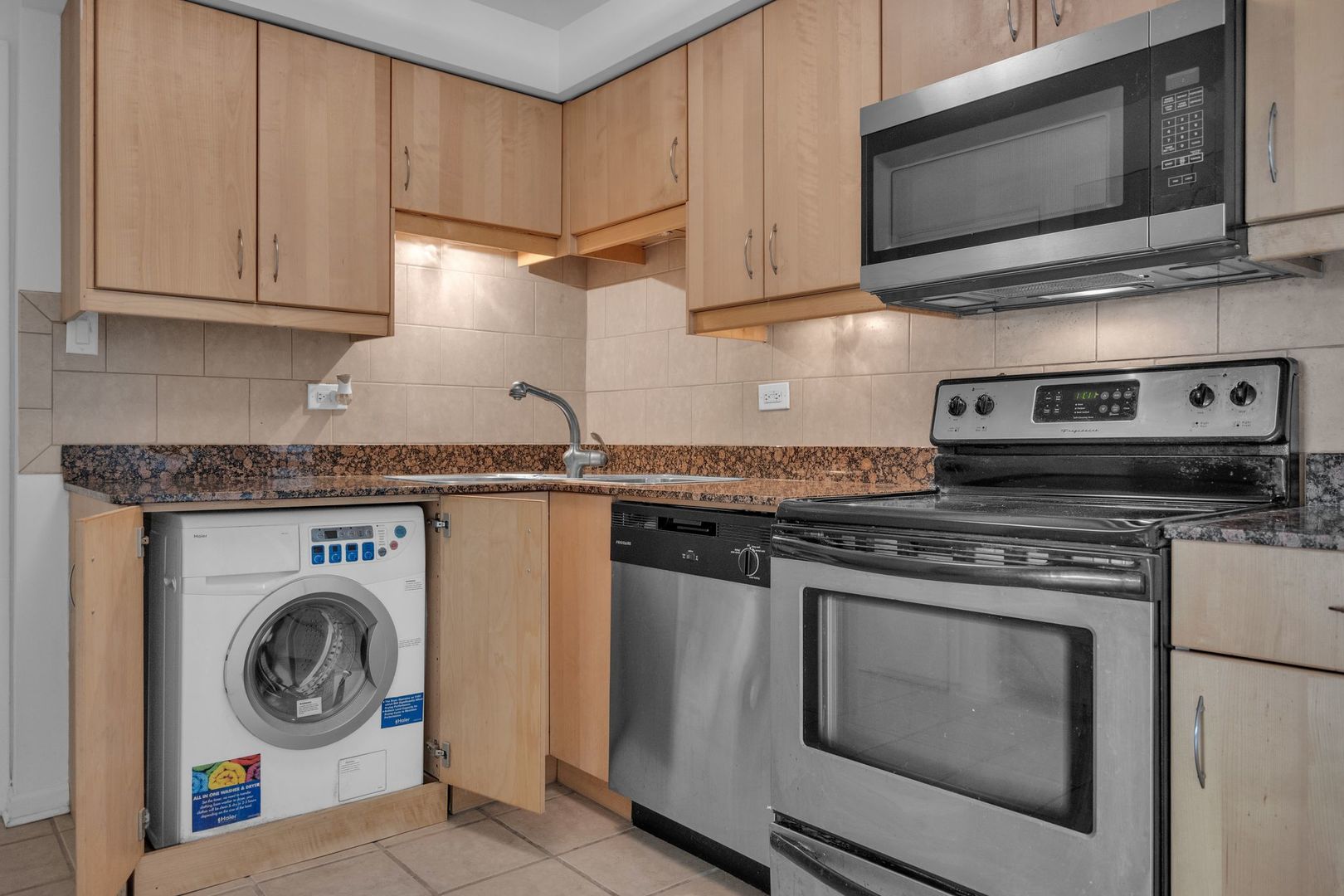 410 Crescent Boulevard Unit: 3B