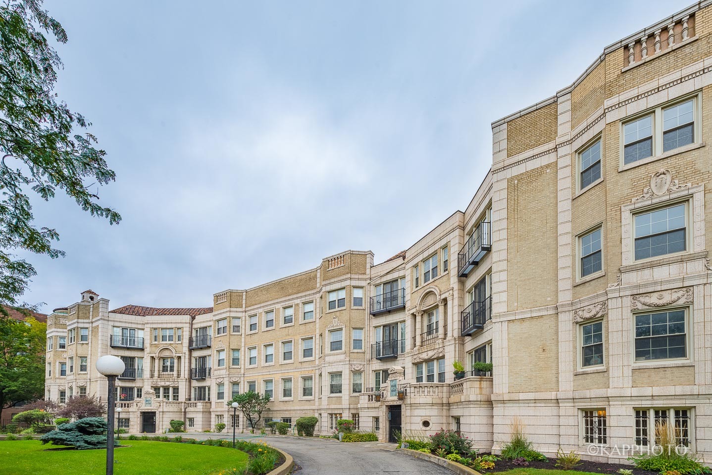 6832 S South Shore Drive Unit: 1
