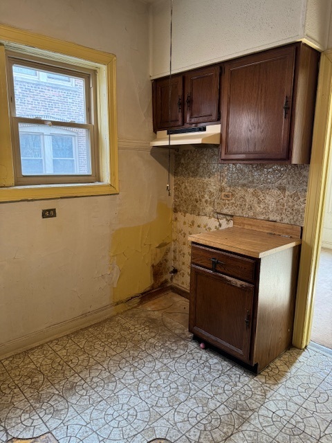 6832 S South Shore Drive Unit: 1