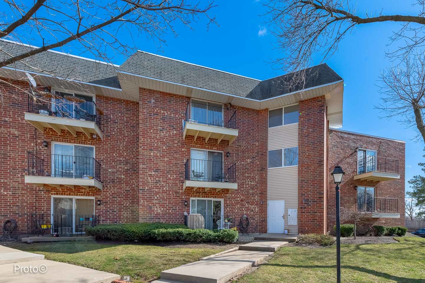 1780 S ARLINGTON HEIGHTS Road Unit: 1A