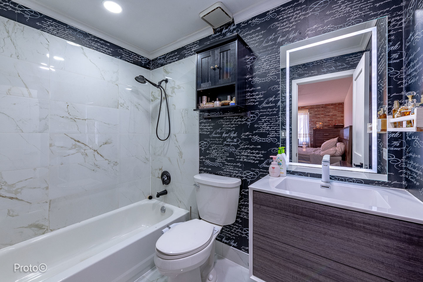 1780 S ARLINGTON HEIGHTS Road Unit: 1A