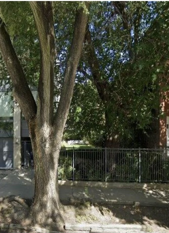 2028 W Wabansia Avenue