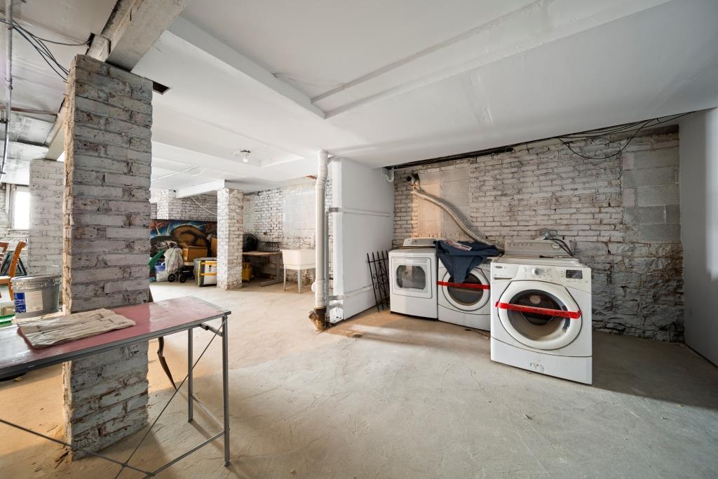 1244 W Sunnyside Avenue Unit: 1