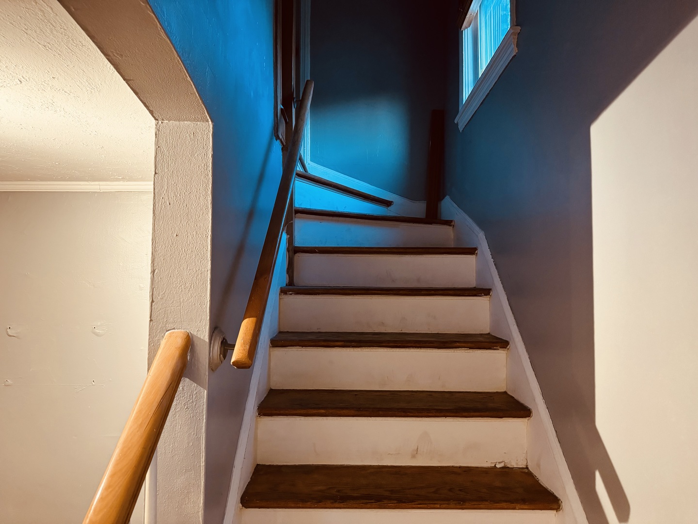 9741 S Hoxie Avenue Unit: 1