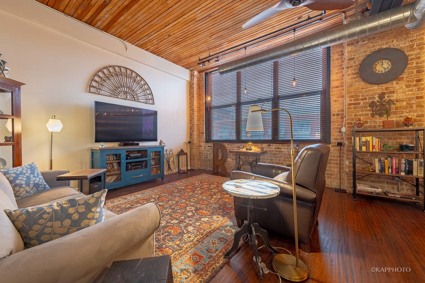 3500 S Sangamon Street Unit: 305