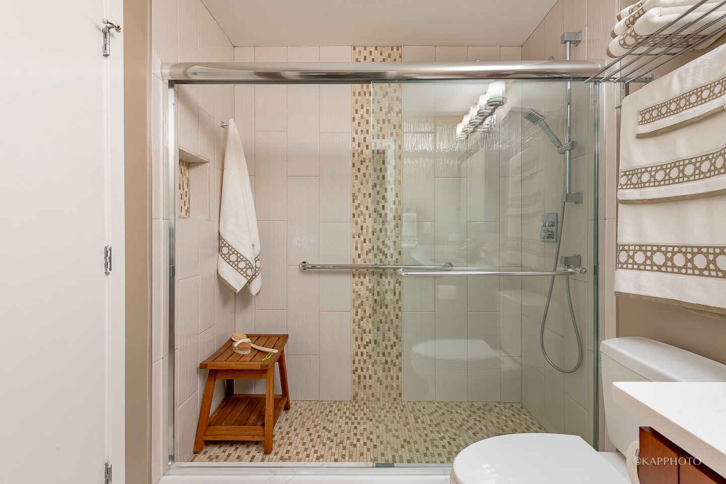 3500 S Sangamon Street Unit: 305
