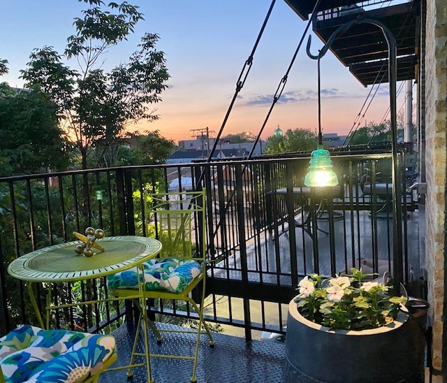 3500 S Sangamon Street Unit: 305