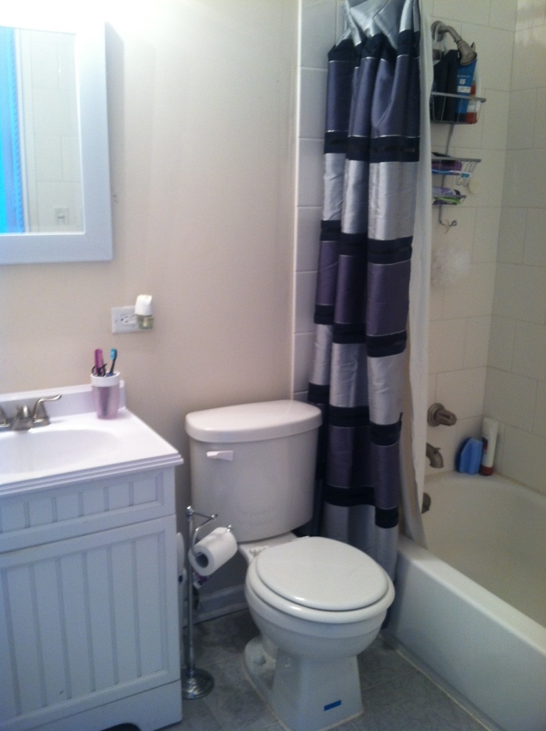 720 W Gordon Terrace Unit: 17J