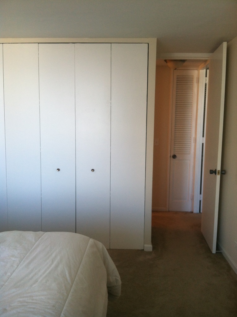 720 W Gordon Terrace Unit: 17J