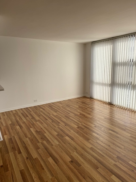 2901 S Michigan Avenue Unit: 1202