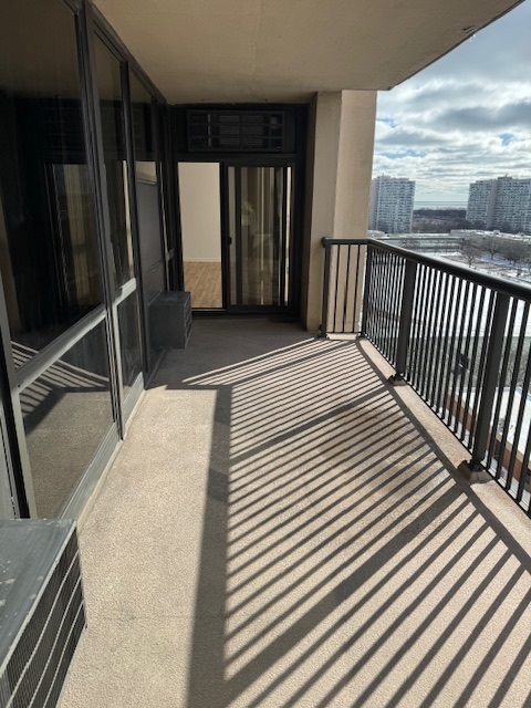 2901 S Michigan Avenue Unit: 1202