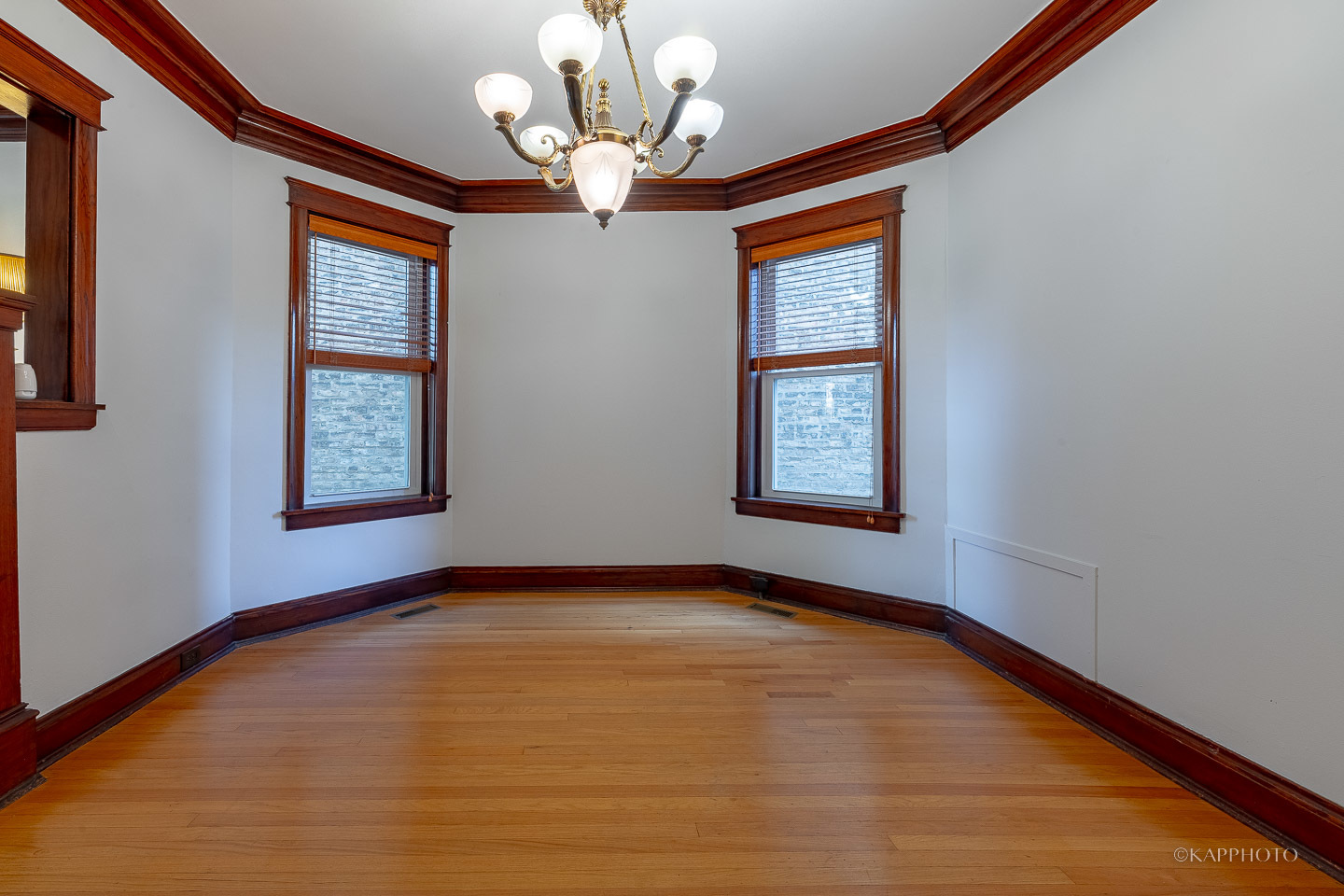 4228 N Bell Avenue Unit: 1