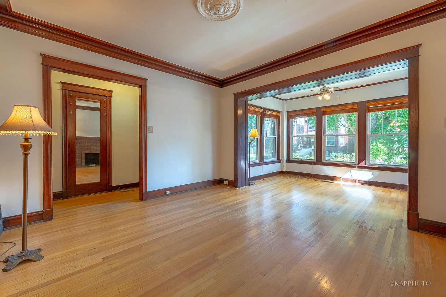 4228 N Bell Avenue Unit: 1