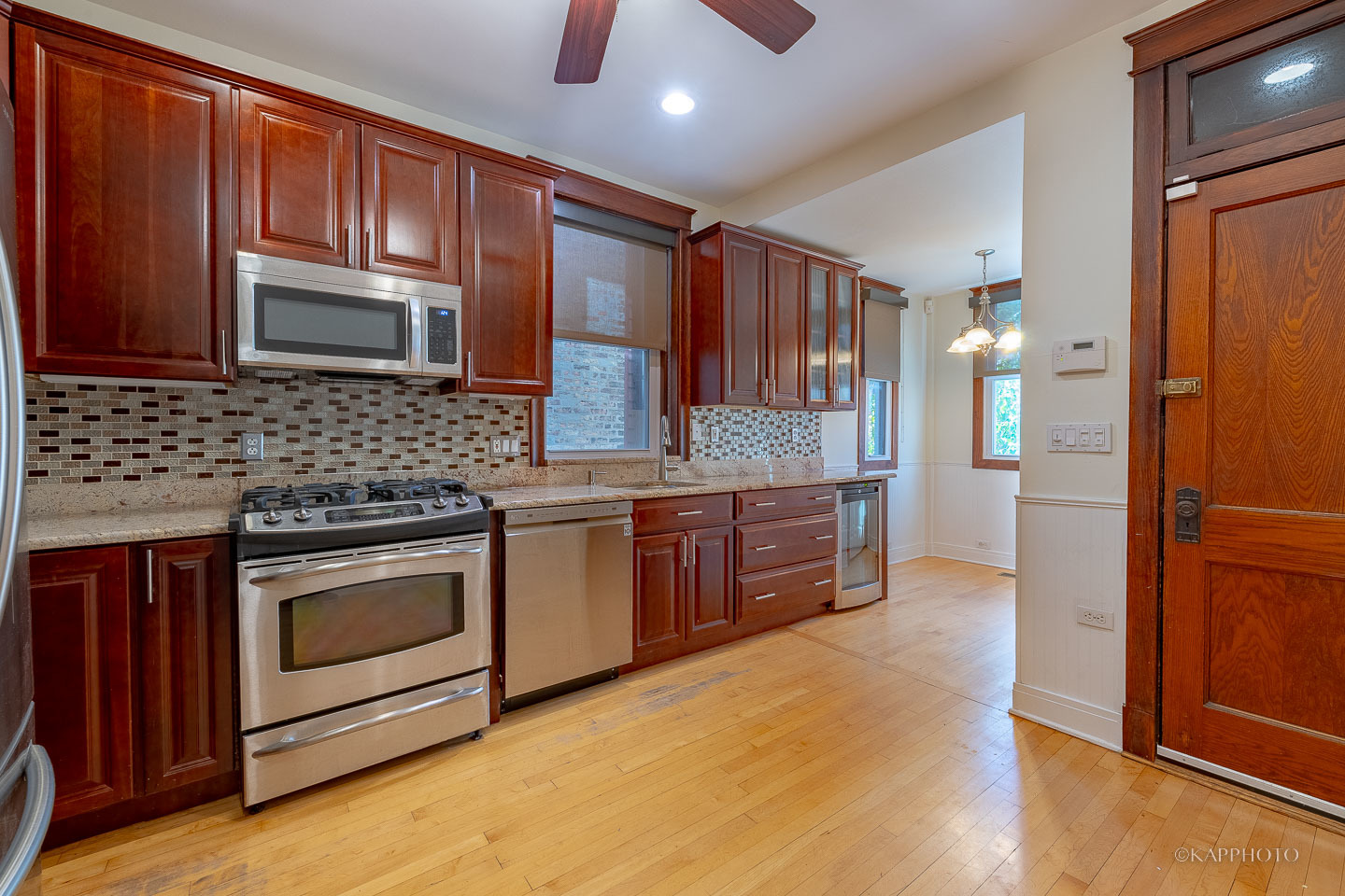 4228 N Bell Avenue Unit: 1