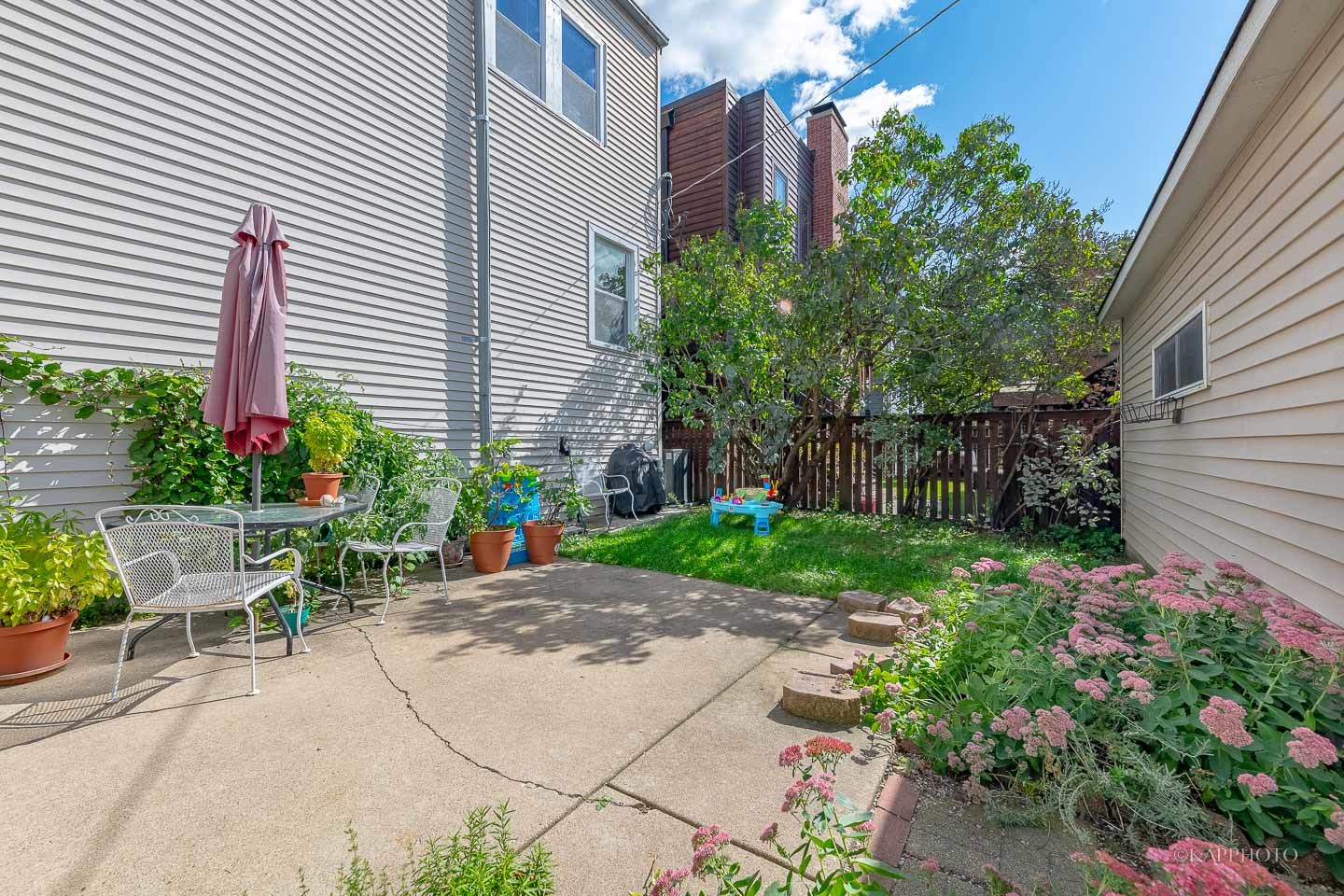 4228 N Bell Avenue Unit: 1