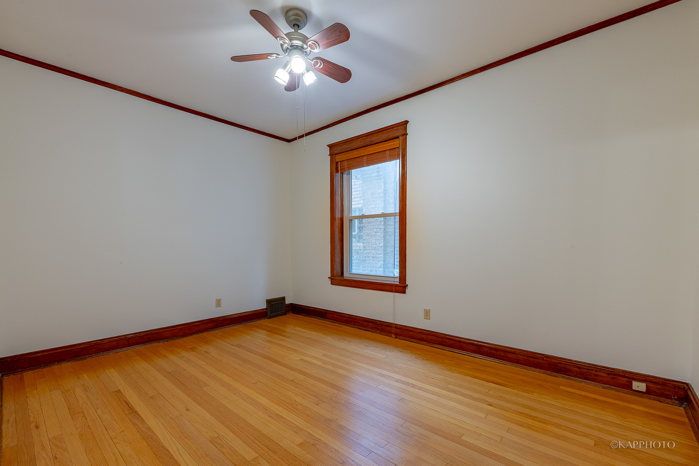4228 N Bell Avenue Unit: 1