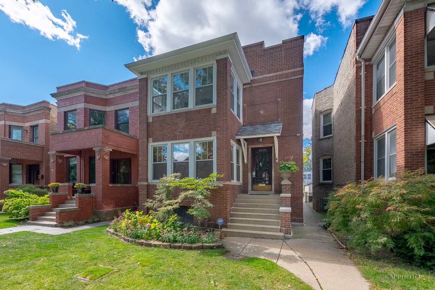 4228 N Bell Avenue Unit: 1