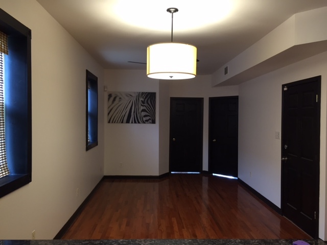 723 N Elizabeth Street Unit: 2