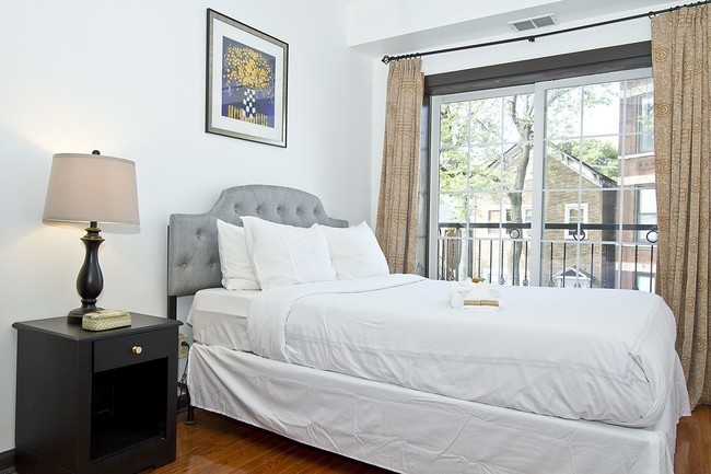 723 N Elizabeth Street Unit: 2