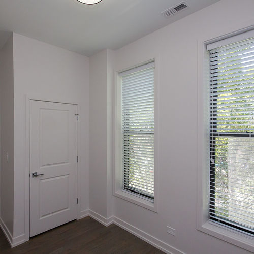 1008 W 18th Street Unit: 305