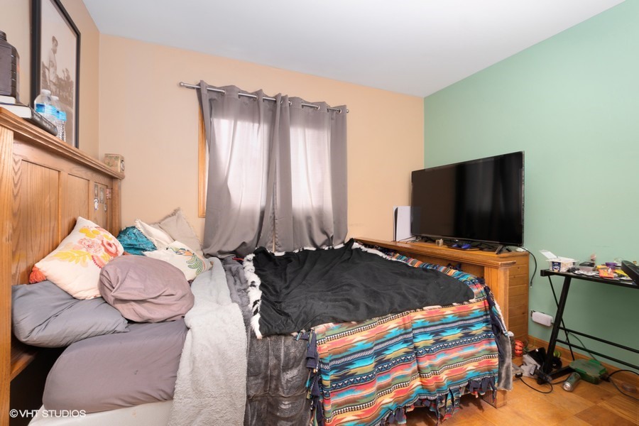 897 Leahy Circle