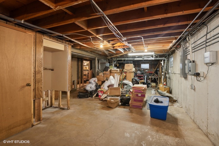 897 Leahy Circle