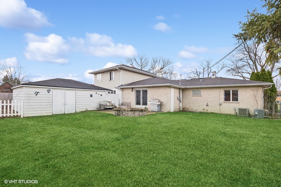 897 Leahy Circle