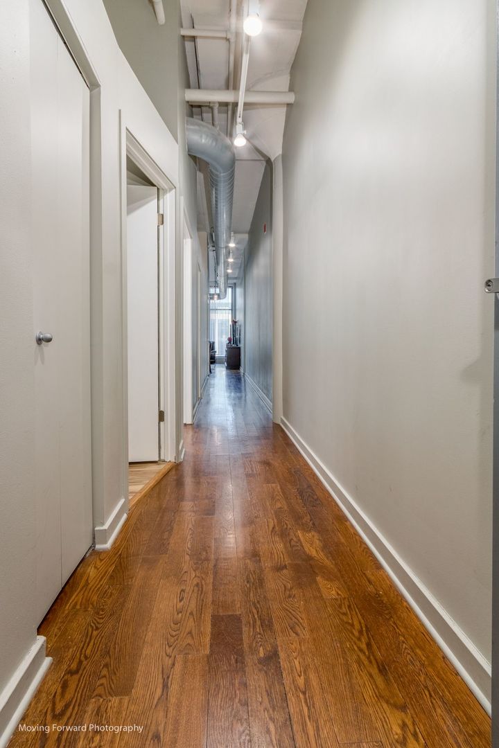 1224 W Van Buren Street Unit: 621