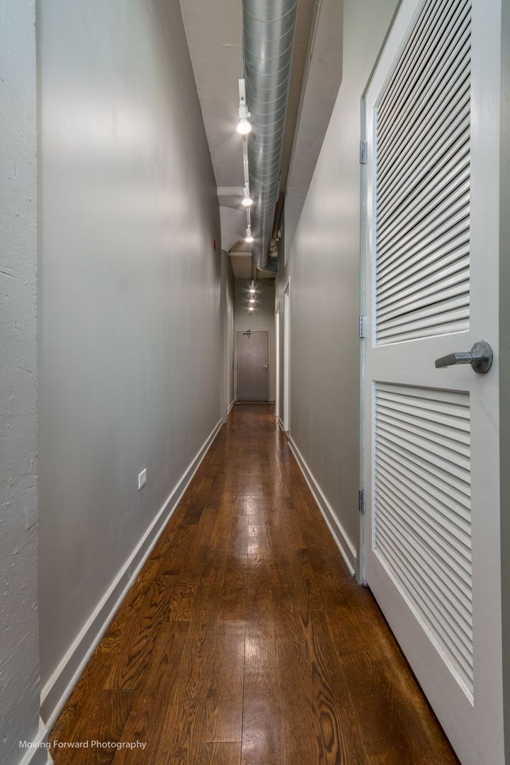 1224 W Van Buren Street Unit: 621