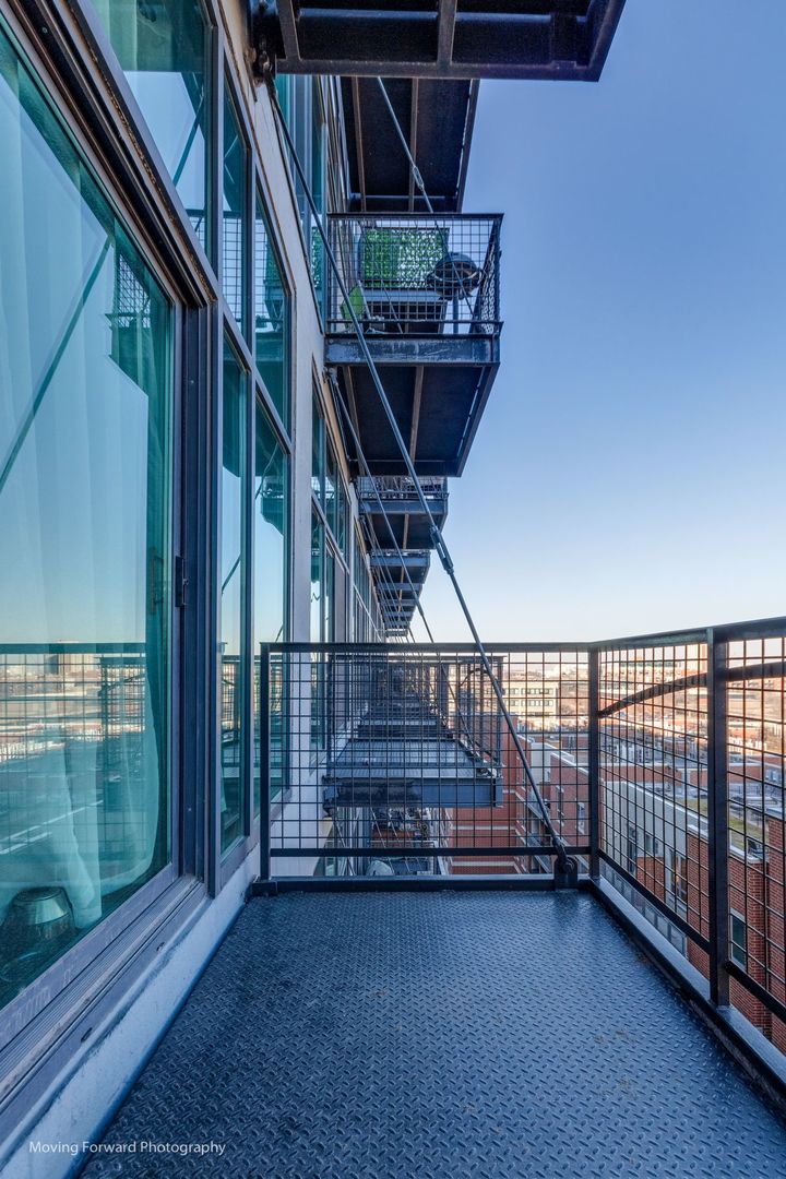 1224 W Van Buren Street Unit: 621