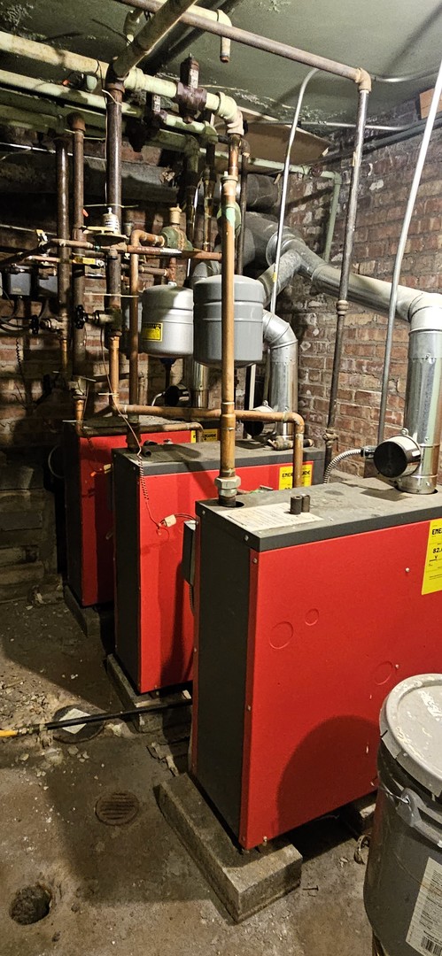 7322 S Kingston Avenue