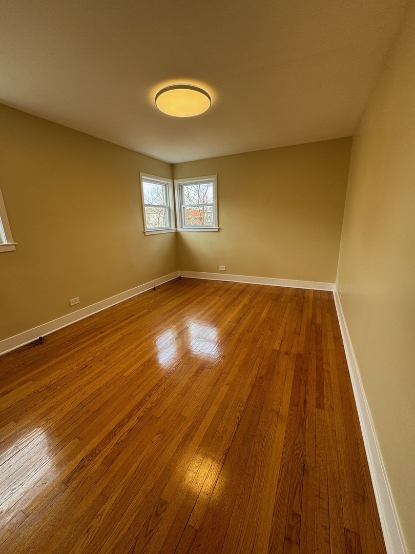 7322 S Kingston Avenue