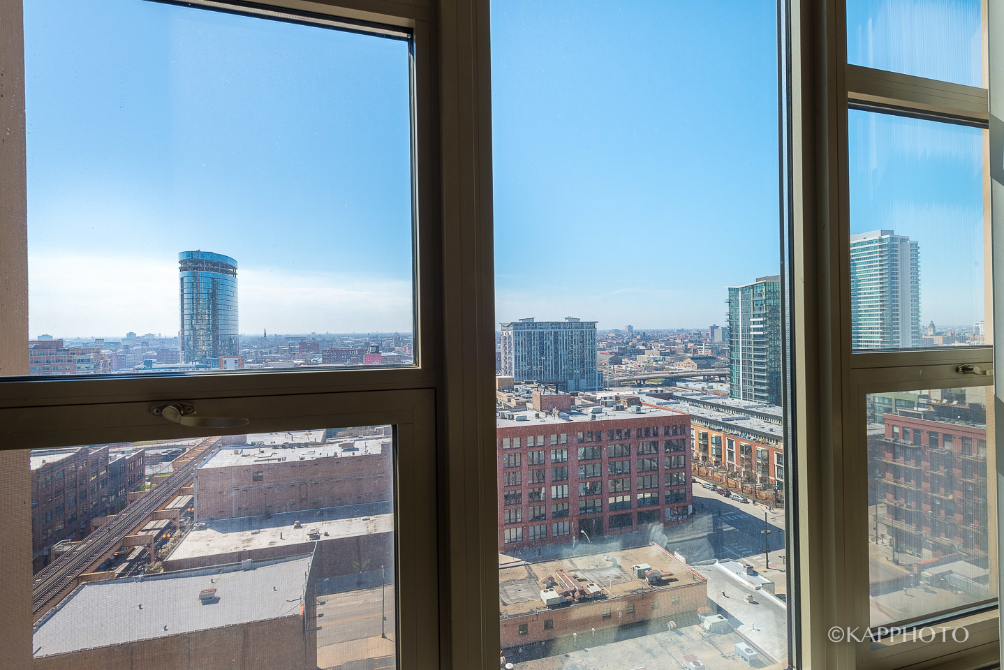 200 N Jefferson Street Unit: 1303