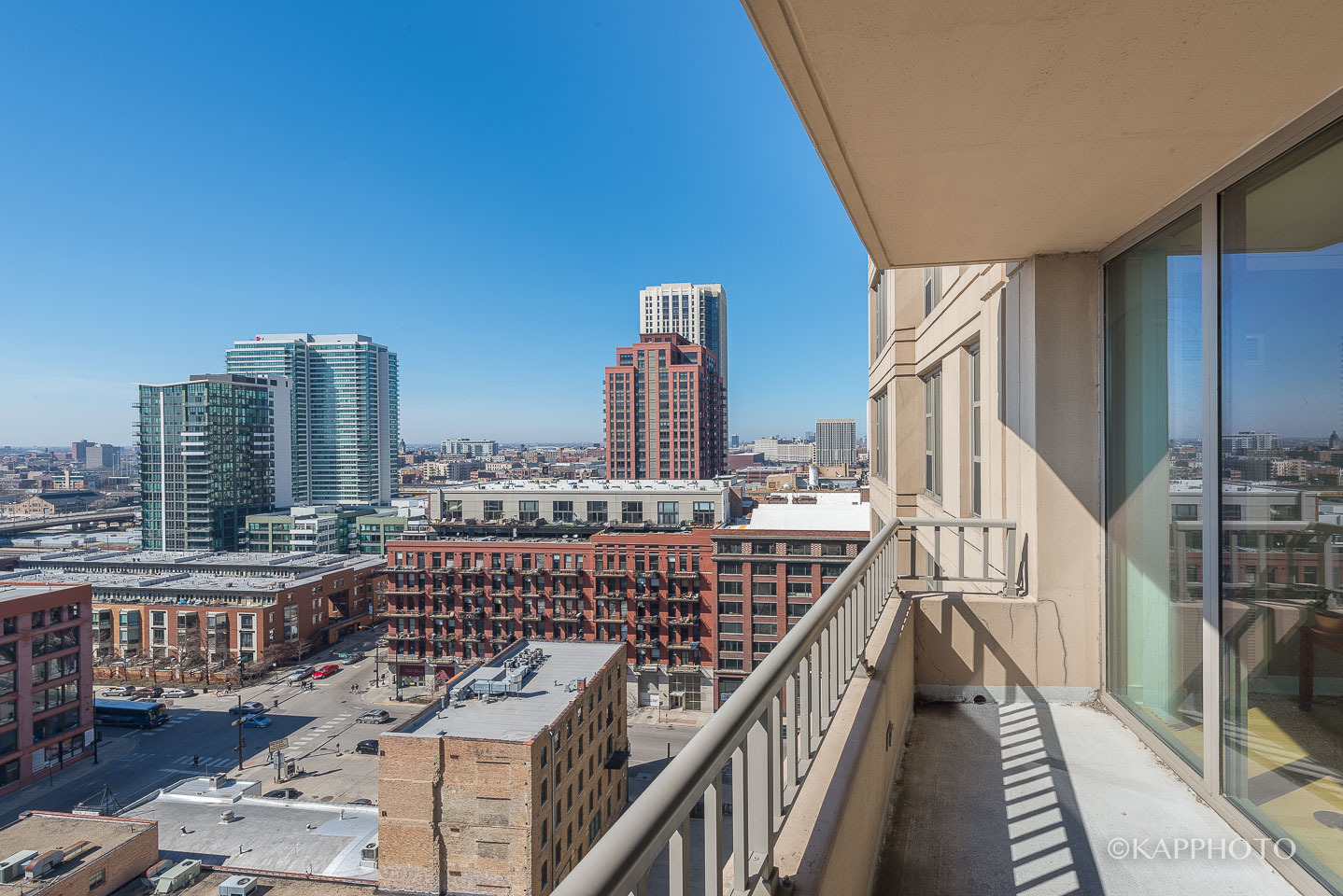 200 N Jefferson Street Unit: 1303