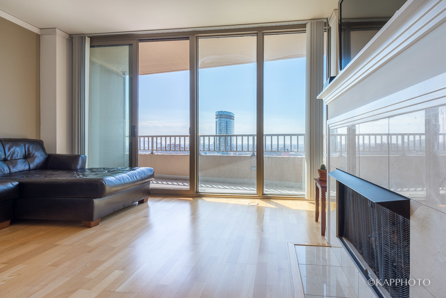 200 N Jefferson Street Unit: 1303