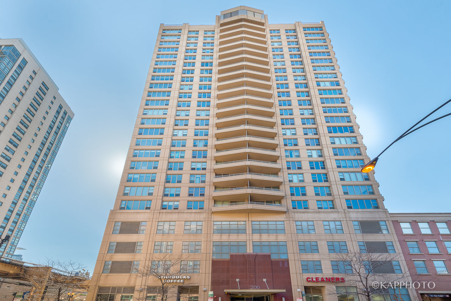 200 N Jefferson Street Unit: 1303