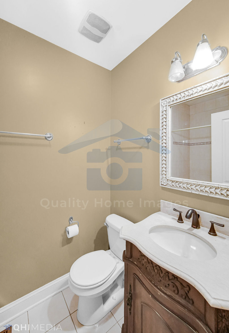 5224 S MICHIGAN Avenue Unit: 1