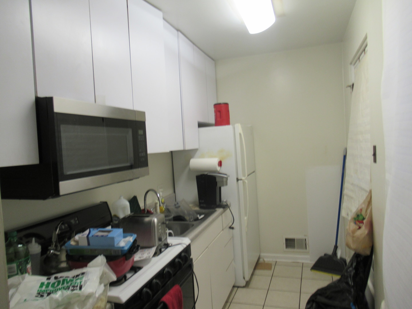 3621 S WINCHESTER Avenue